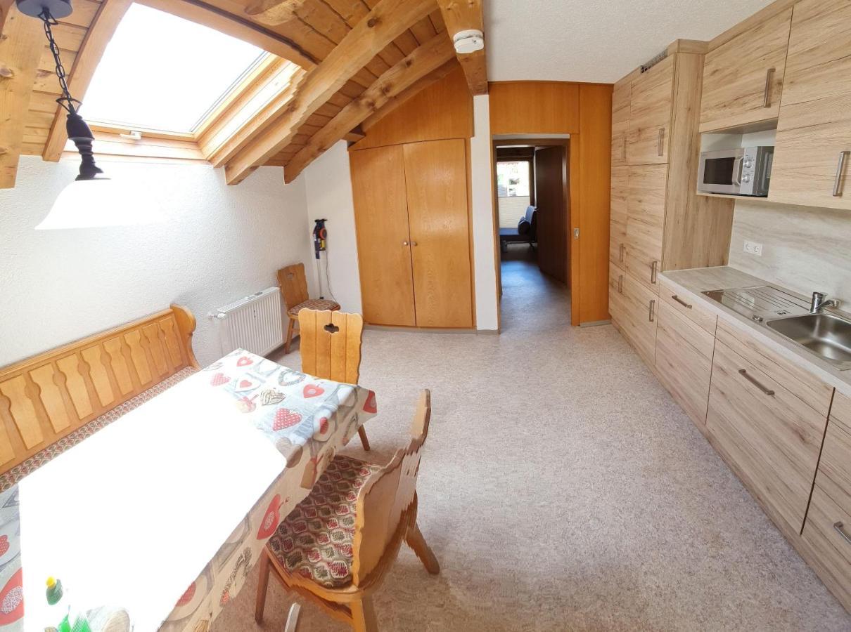 Haus-bucheneck-wohnung-sonnenaufgang Apartment *